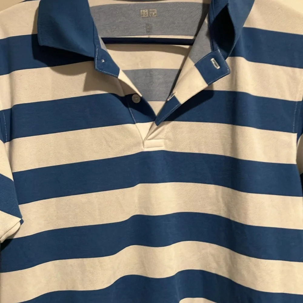 Uniqlo Brand - Blue and White Striped Shirt - Picture 2 of 8
